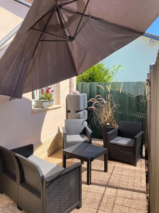 Agreable Maison Avec Jolie Terrasse Exterieure Champigneulles エクステリア 写真